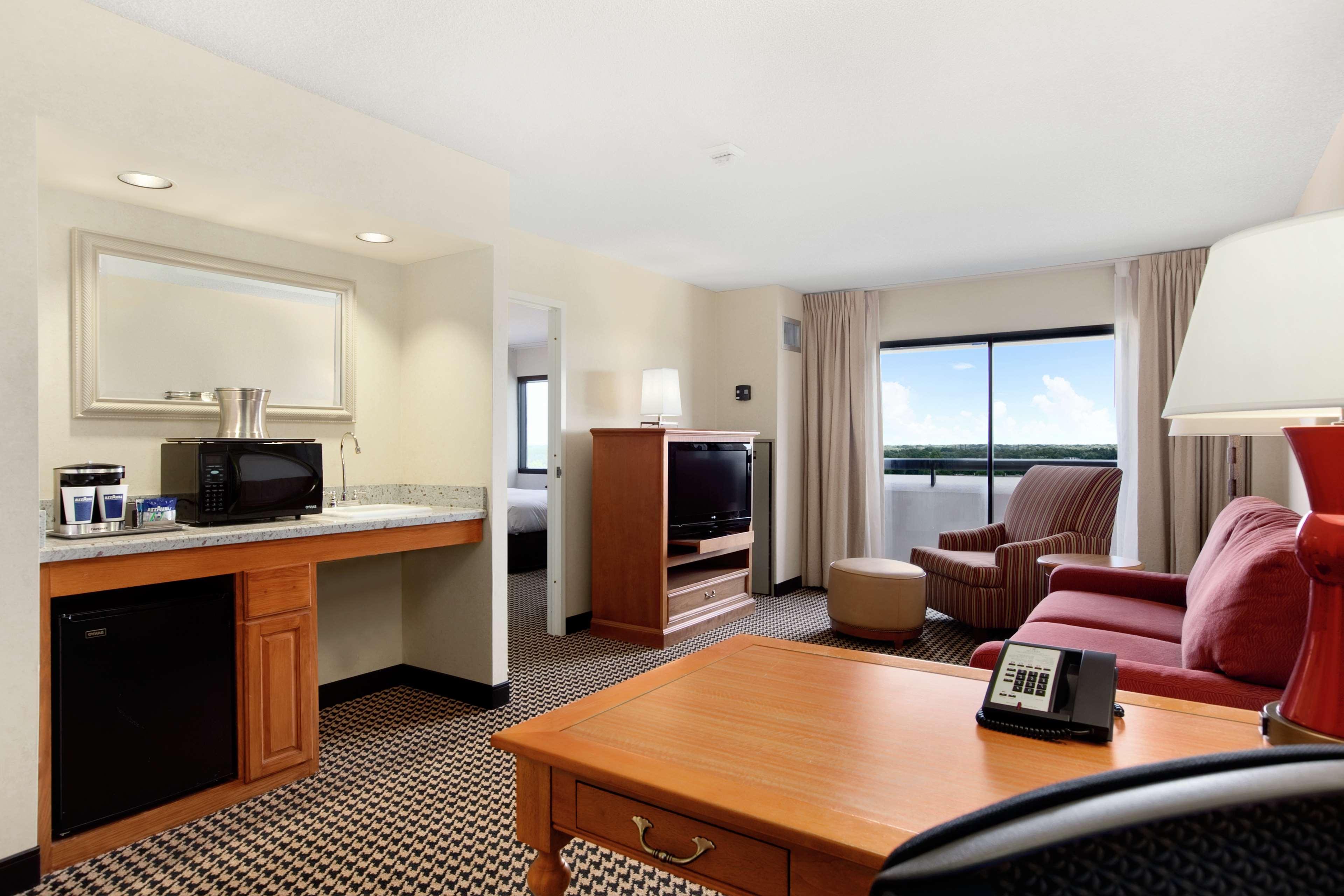 Hilton Suites Chicago/Oakbrook Terrace Luaran gambar